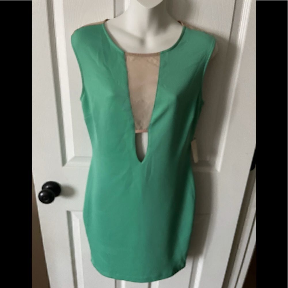 🆕 Mystic green / nude women's sleeveless dress size large